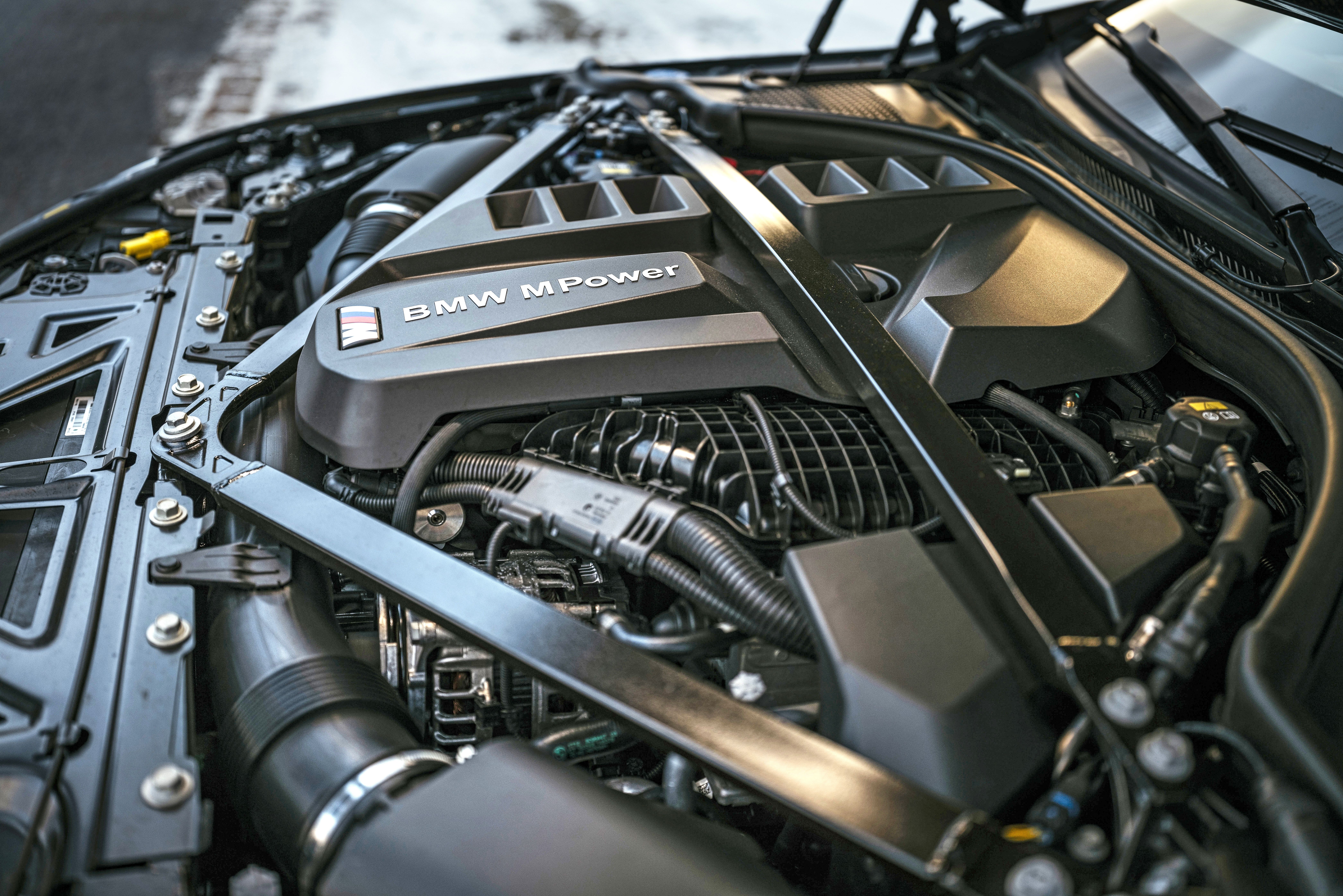 Corvette Stingray, BMW M4 Competition xDrive y Audi R8 Spyder V10 Performance 