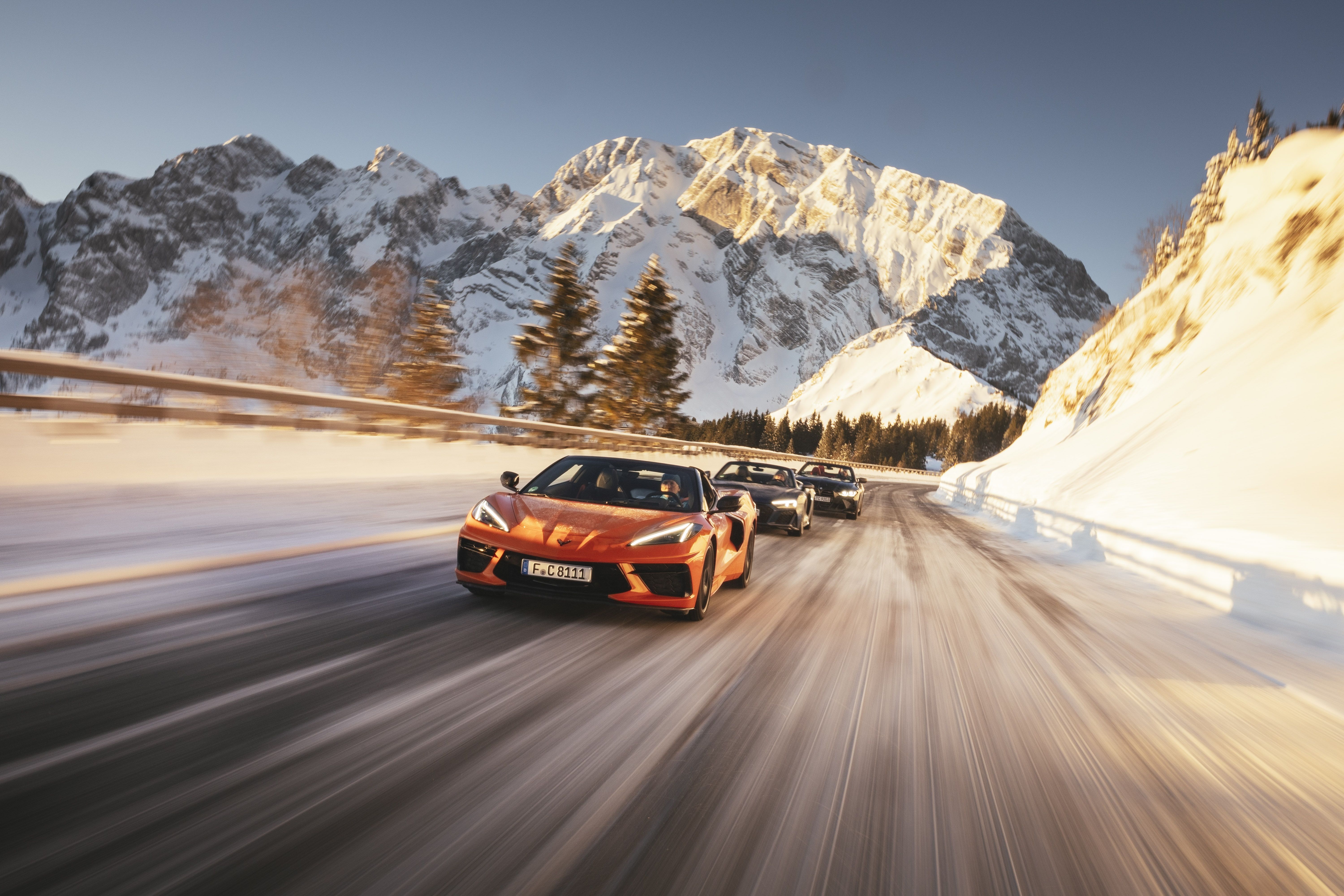 Corvette Stingray, BMW M4 Competition xDrive y Audi R8 Spyder V10 Performance 