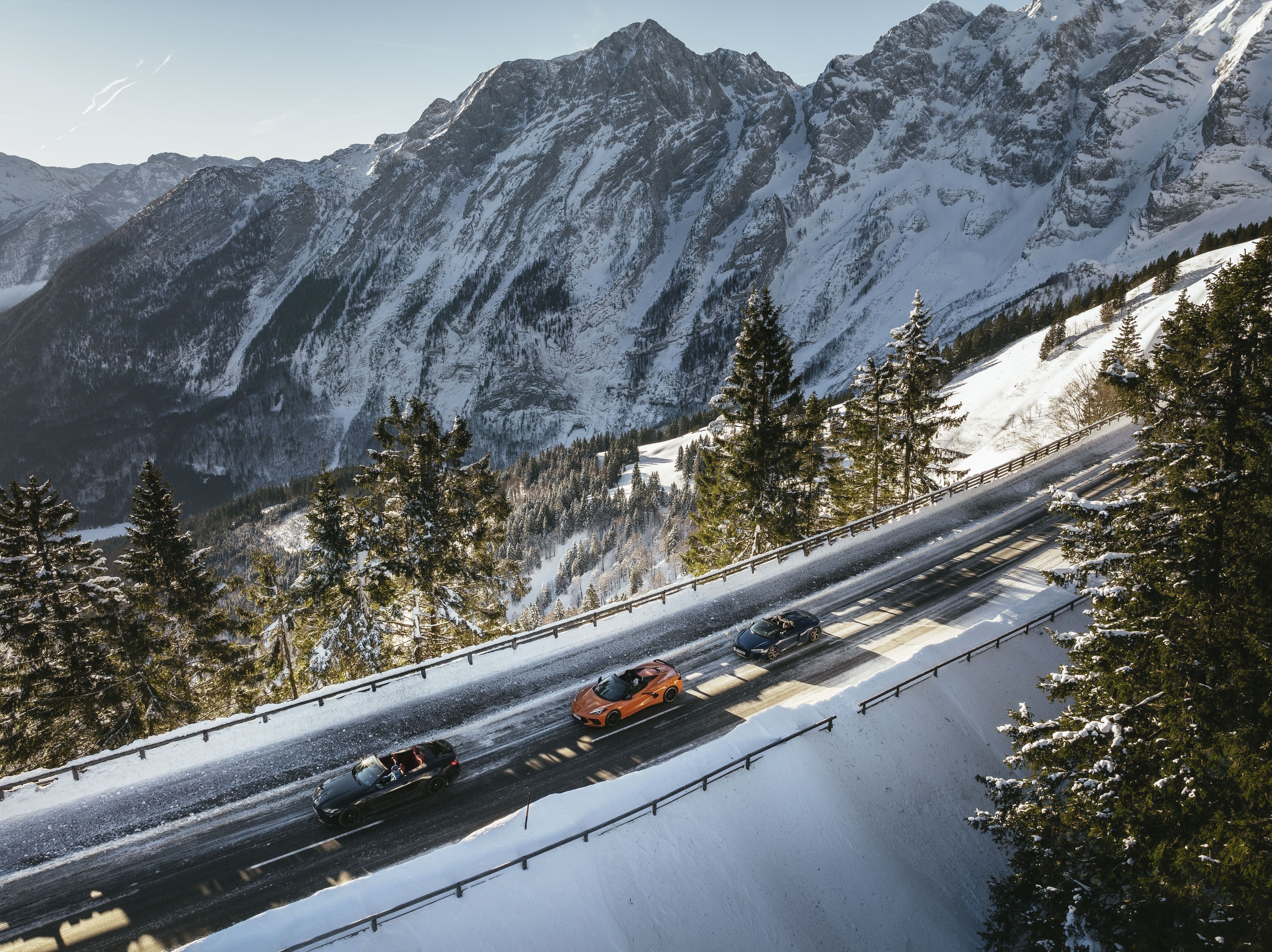 Corvette Stingray, BMW M4 Competition xDrive y Audi R8 Spyder V10 Performance 