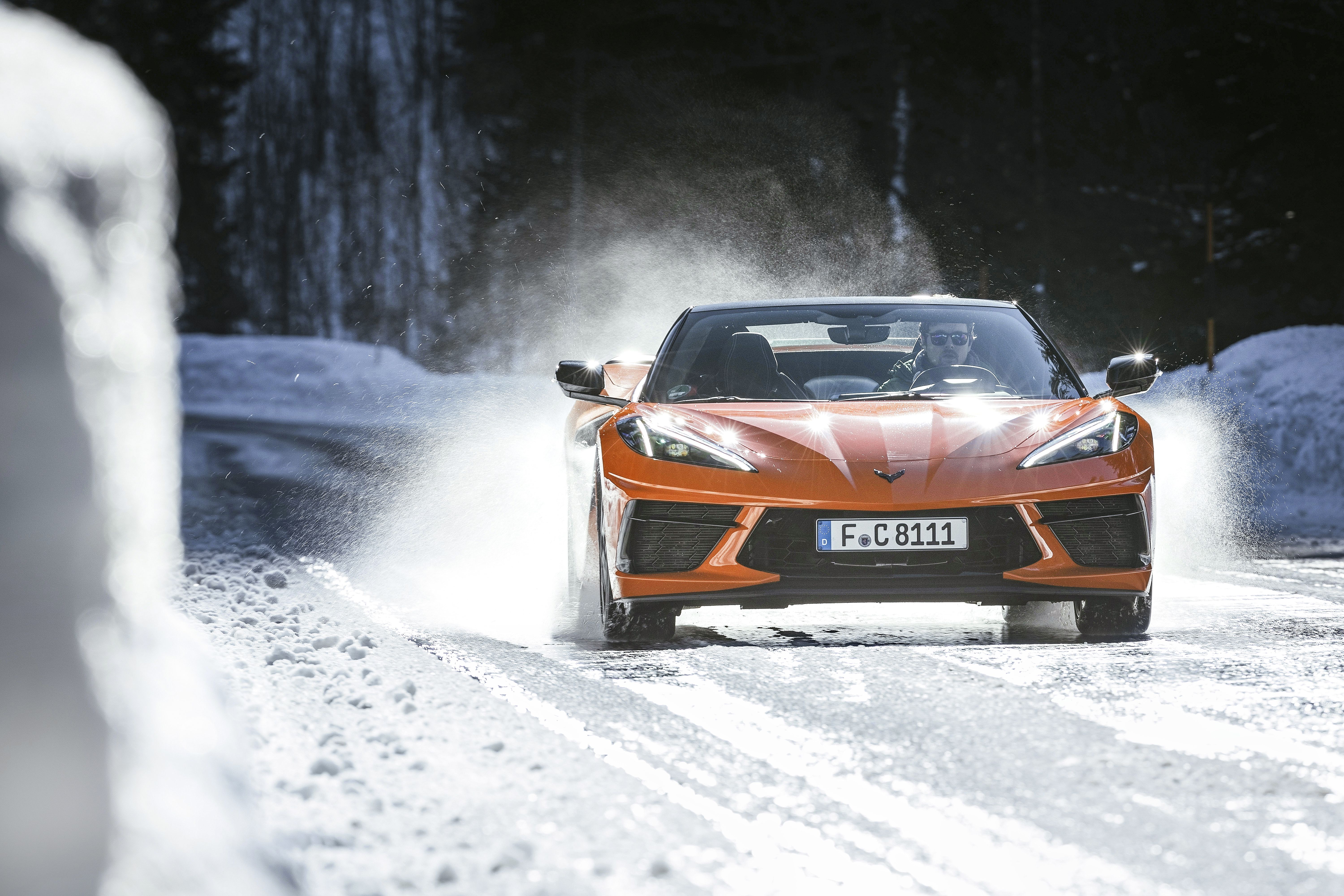 Corvette Stingray, BMW M4 Competition xDrive y Audi R8 Spyder V10 Performance 