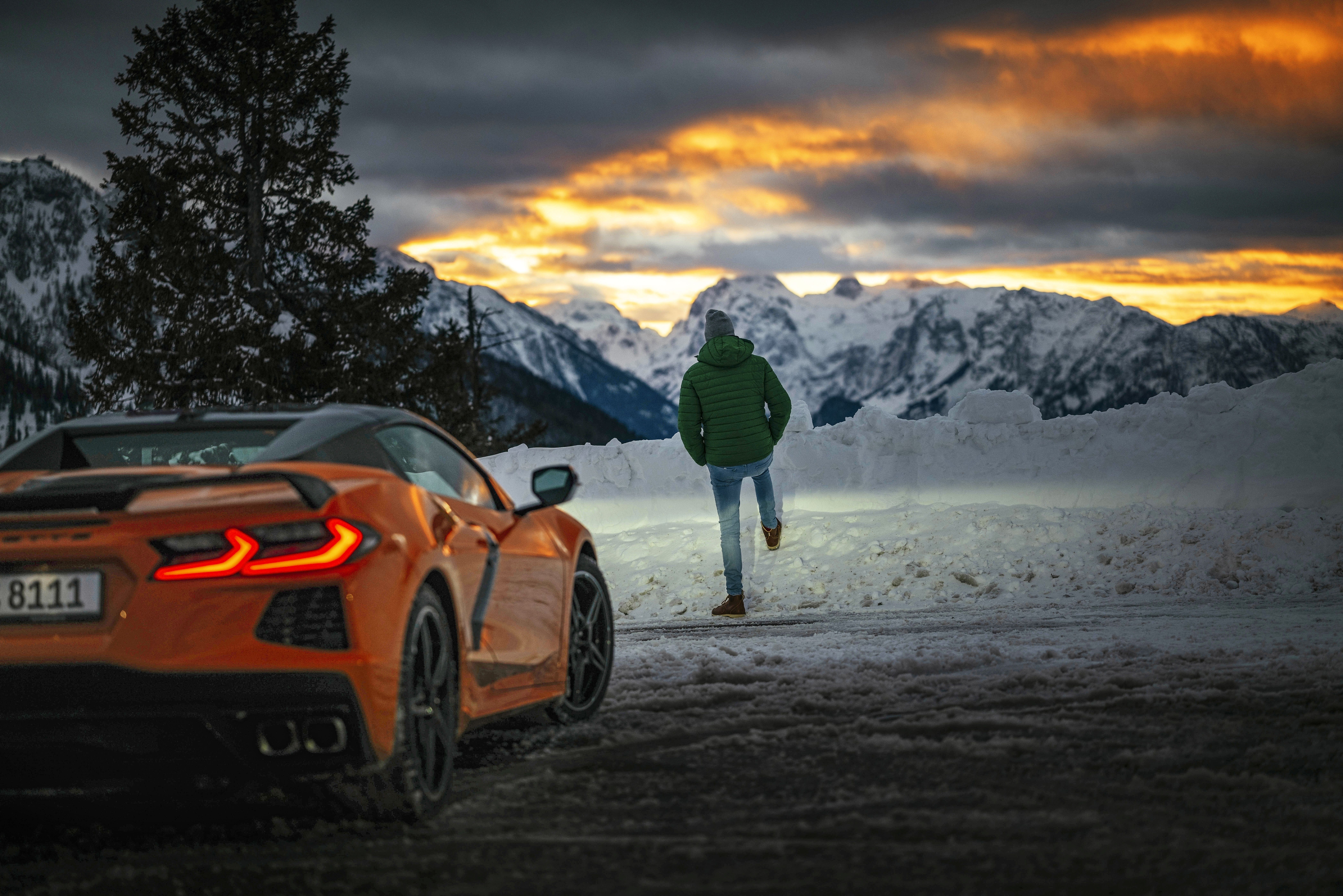 Corvette Stingray, BMW M4 Competition xDrive y Audi R8 Spyder V10 Performance 