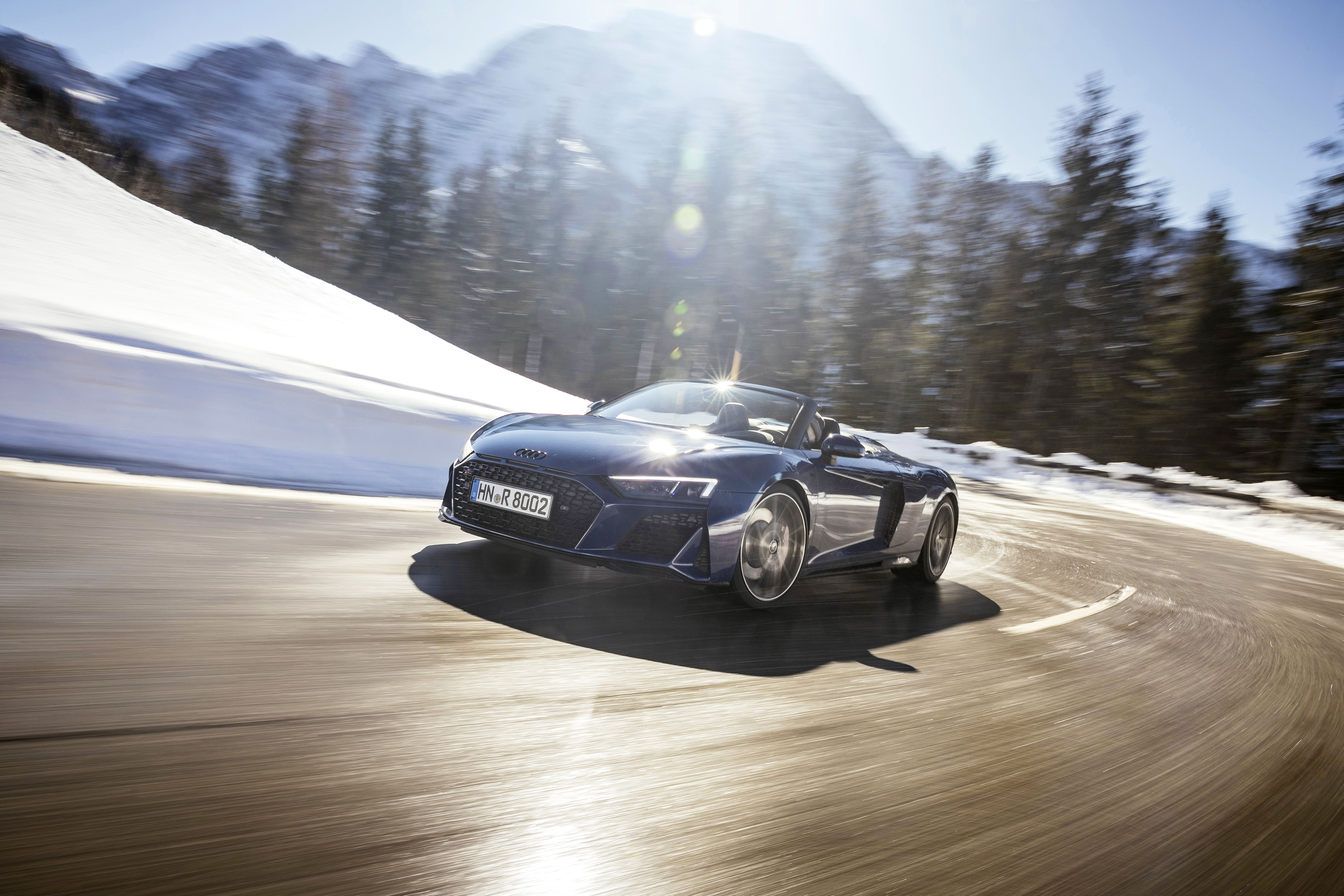 Corvette Stingray, BMW M4 Competition xDrive y Audi R8 Spyder V10 Performance 