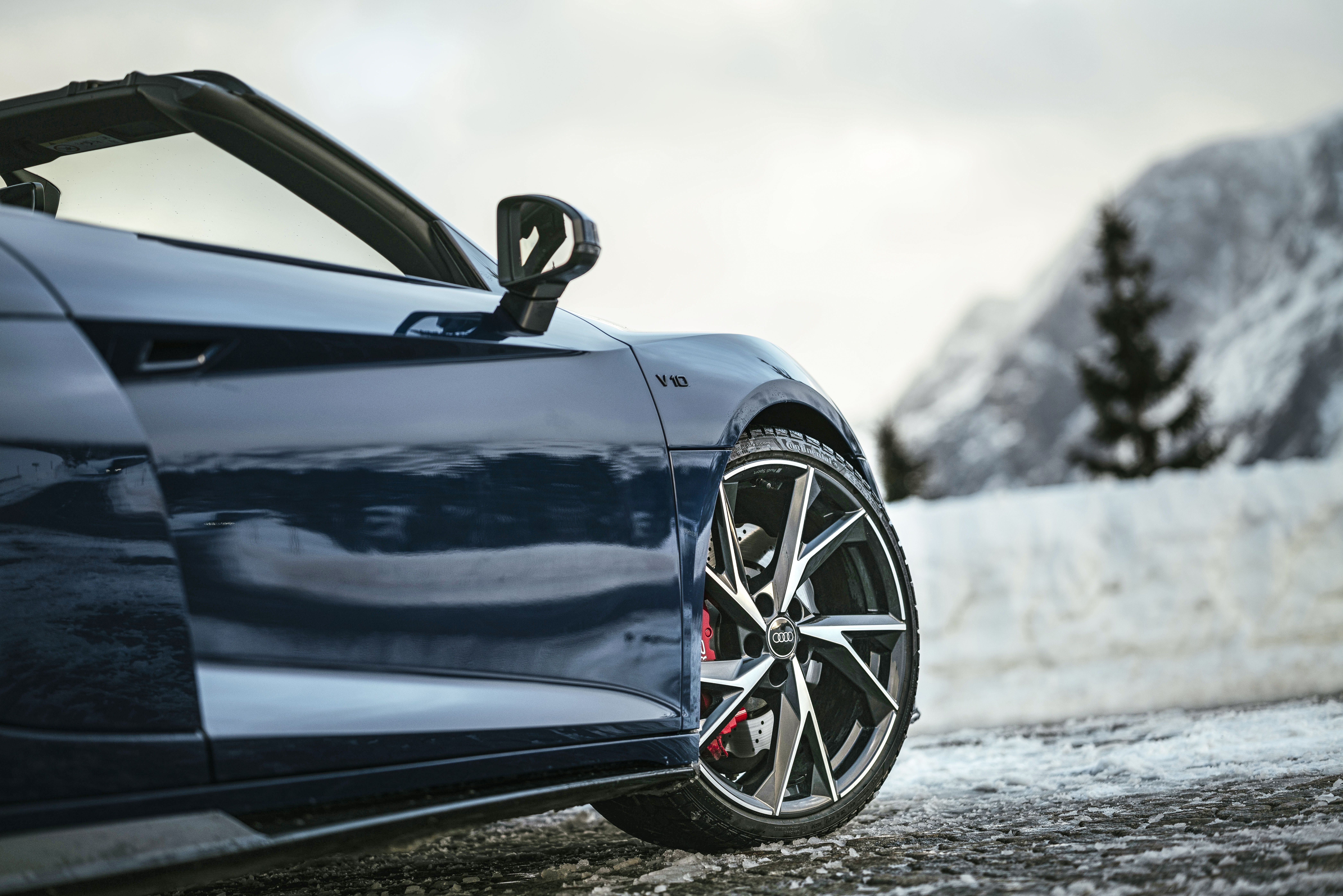 Corvette Stingray, BMW M4 Competition xDrive y Audi R8 Spyder V10 Performance 