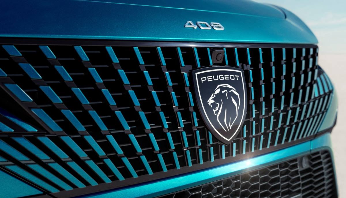 Peugeot 408 4
