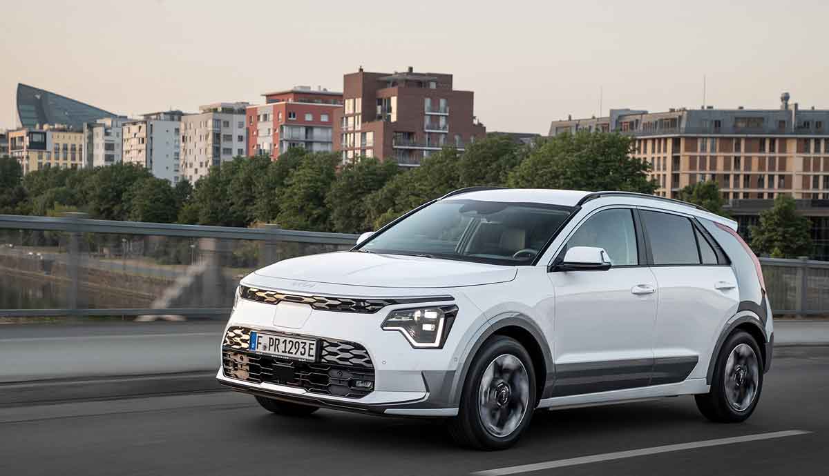 La gama Kia Niro puede presumir de opciones de electrificación. Incluye tres propuestas, dos de ellas cero emisiones.