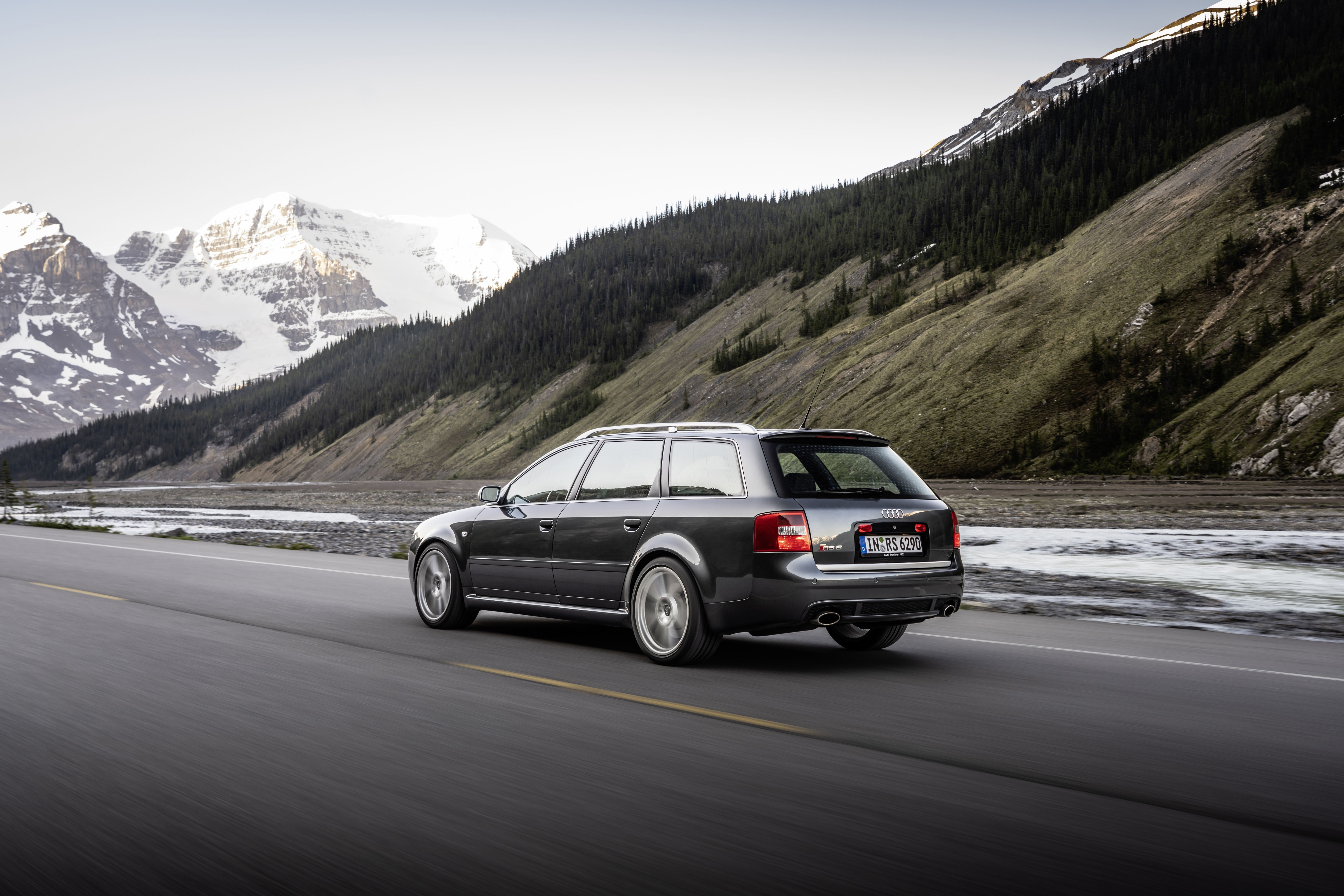 Audi RS 6 1ª Generación