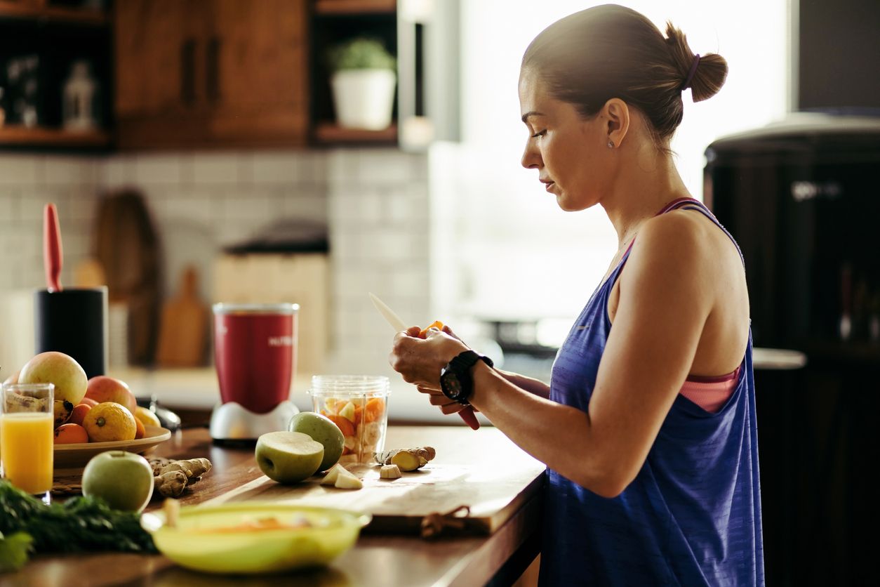 El término ortorexia procede del griego orthos (correcto o adecuado) y orexia (alimentación).