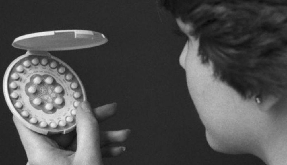 La píldora fue aprobada como anticonceptivo en EEUU en 1960. La píldora fue aprobada como anticonceptivo en EEUU en 1960.
