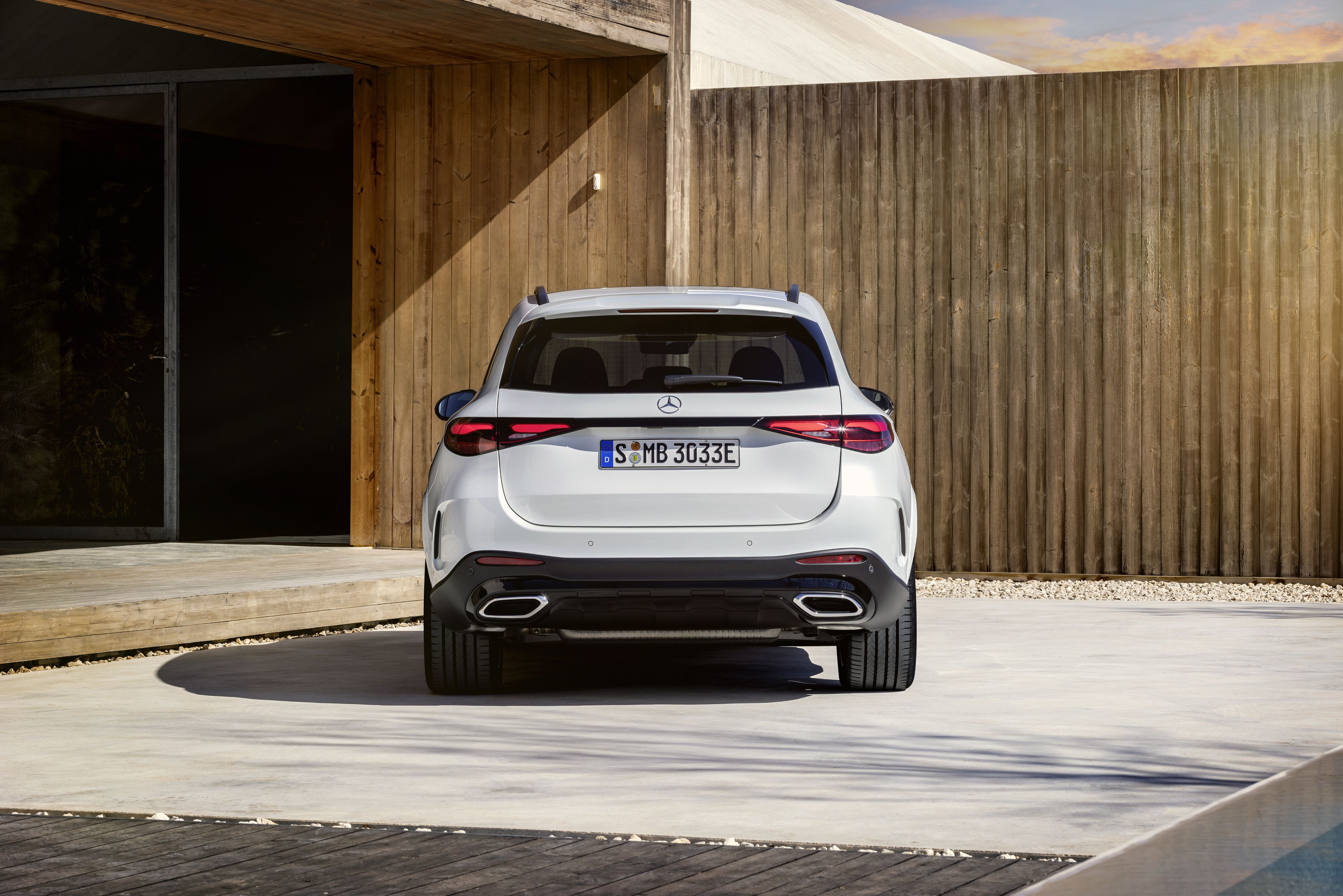 Mercedes GLC 2023 