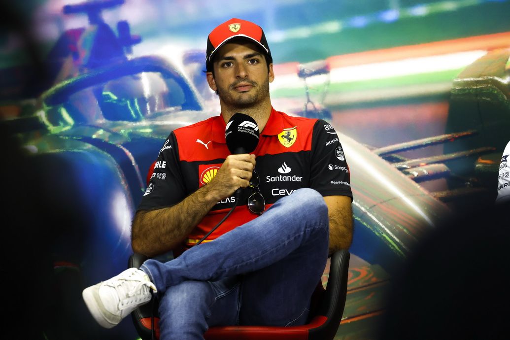 Carlos Sainz en el Hungaroring durante la rueda de prensa previa al GP