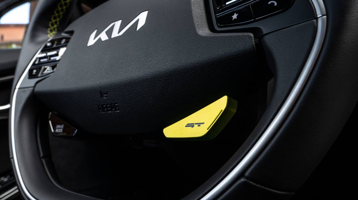 Kia EV6 GT (11)