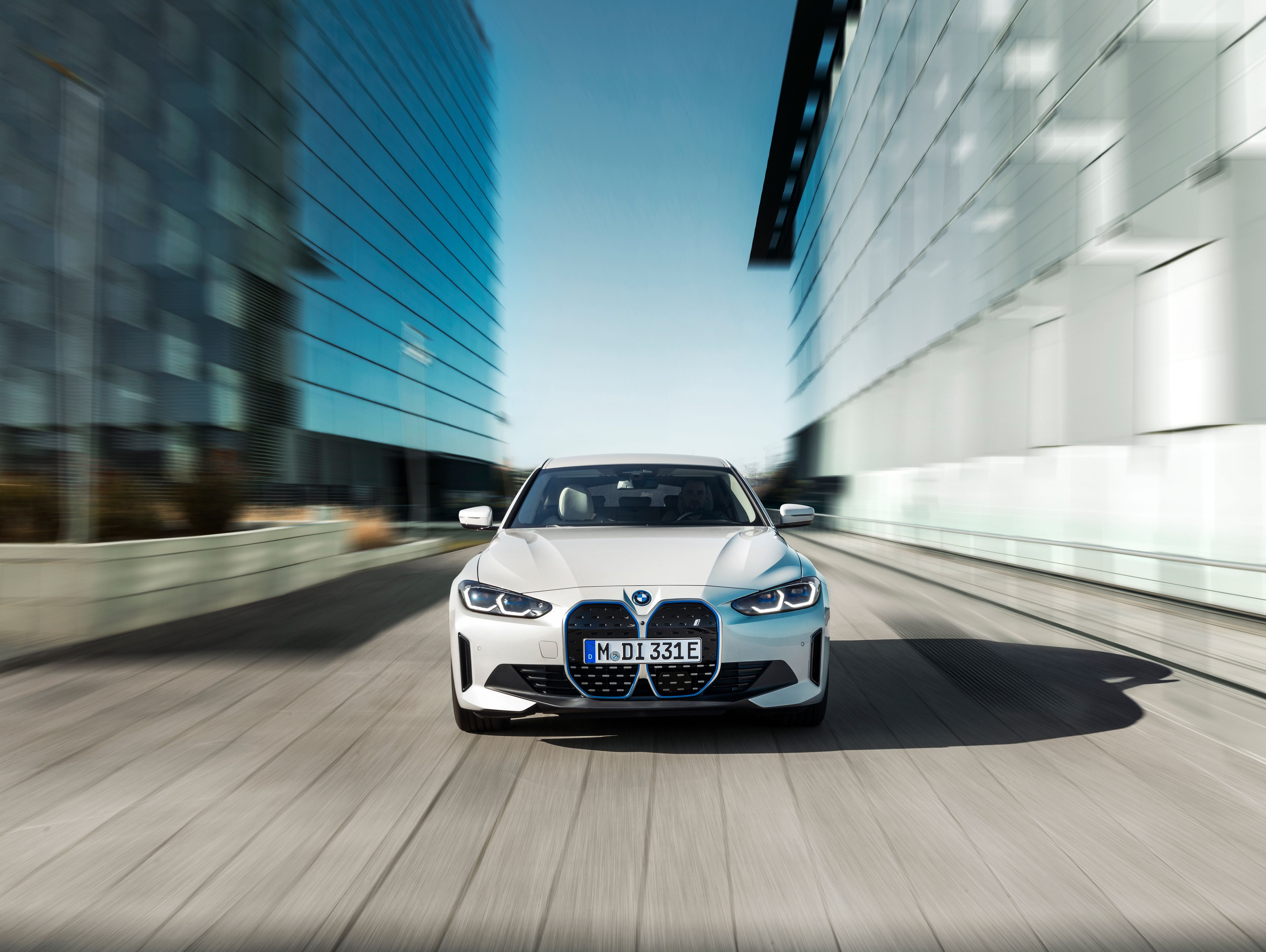 BMW i4 edrive40 