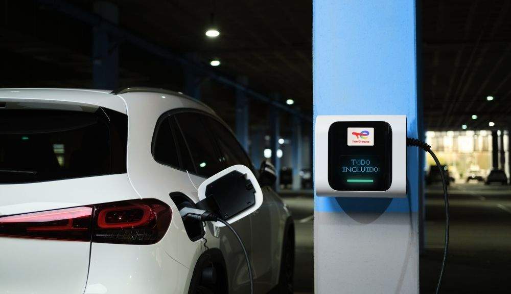 TotalEnergies ofrece el mejor servicio de contratación de puntos de carga.
