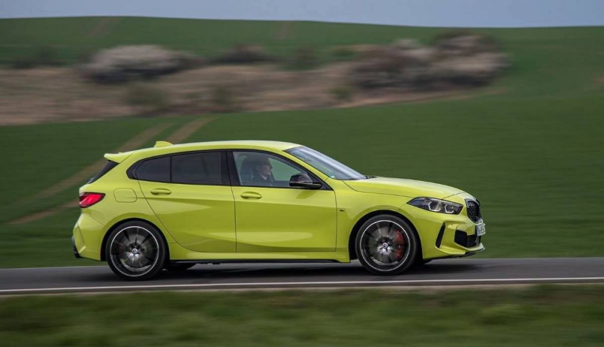 El BMW Serie 1 2023 con pequeños cambios de diseño