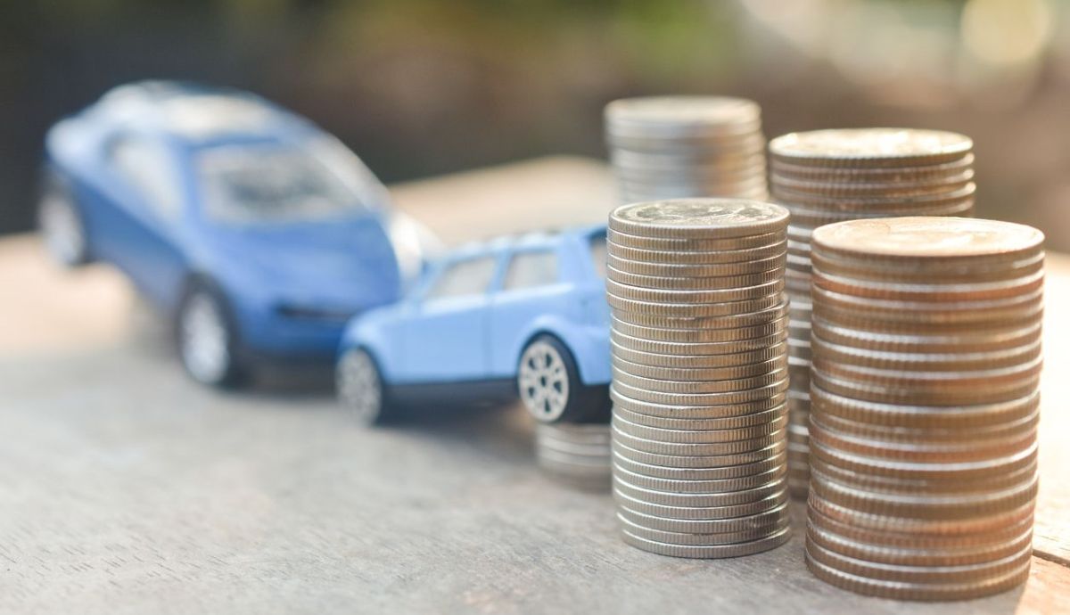 ¿En qué se fija un conductor a la hora de contratar un seguro de coche?
