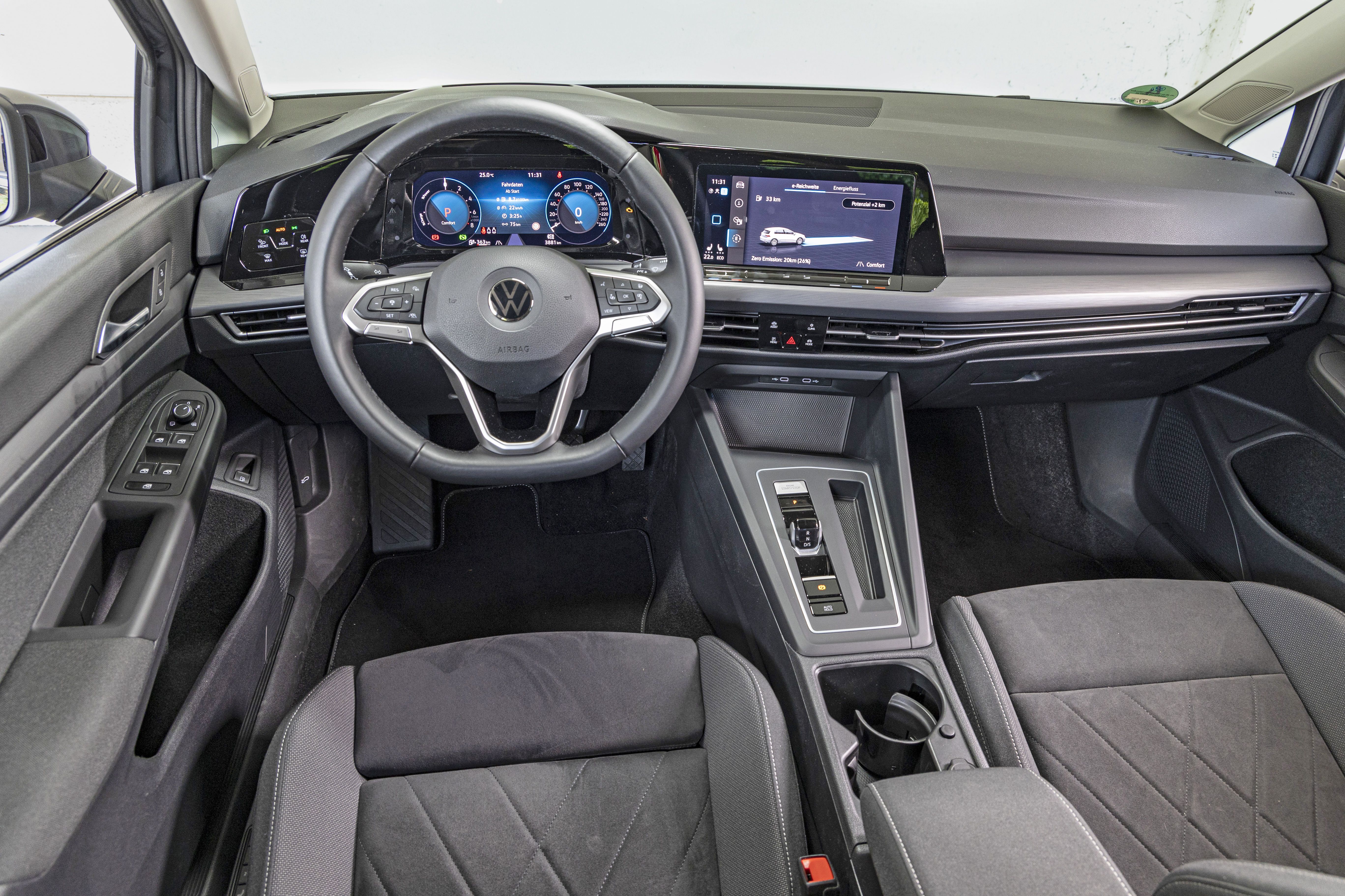 VW Golf e-hybrid