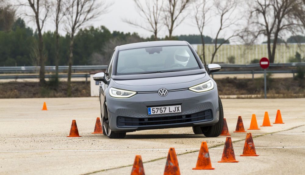 vw id 3 finalista a coche del ano en europa 2021 3 1 1000x575
