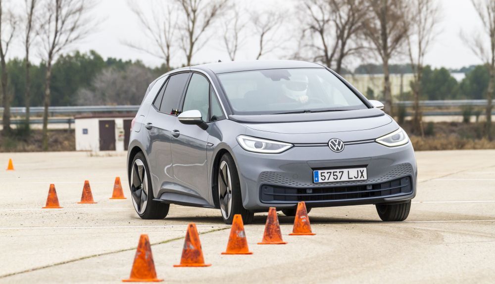 vw id 3 finalista a coche del ano en europa 2021 5 1 1000x575