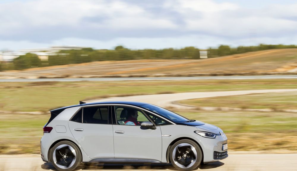 vw id 3 finalista a coche del ano en europa 2021 6 1 1000x575