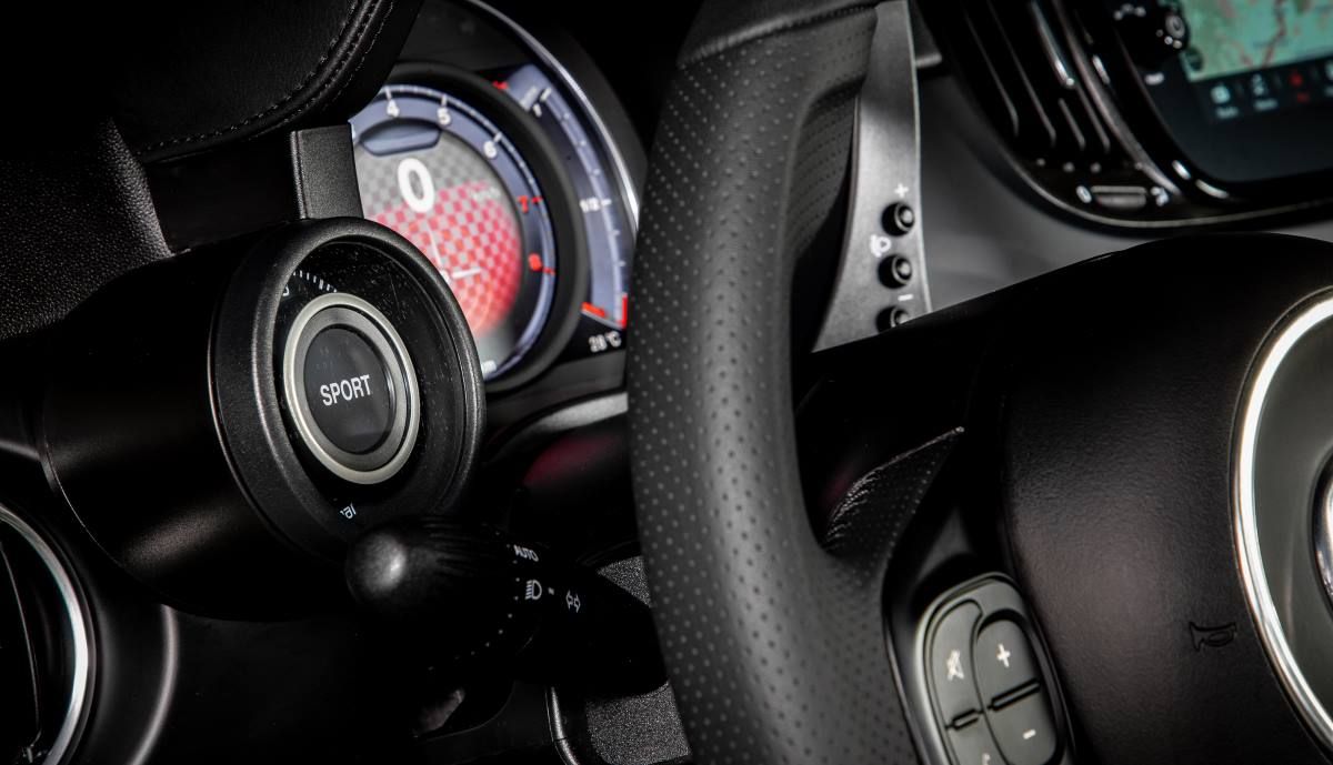 Abarth F595 2021 2
