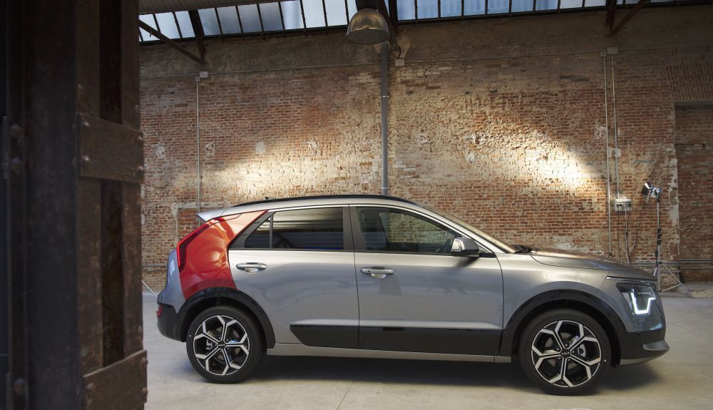 kia niro 2022 lateral 1 1000x575 kia niro 2022 lateral 1 1000x575