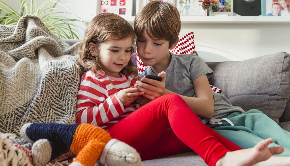 el 57 % de las aplicaciones infantiles gratuitas más populares de Estados Unidos vulnera la privacidad de los menores. el 57 % de las aplicaciones infantiles gratuitas más populares de Estados Unidos vulnera la privacidad de los menores.