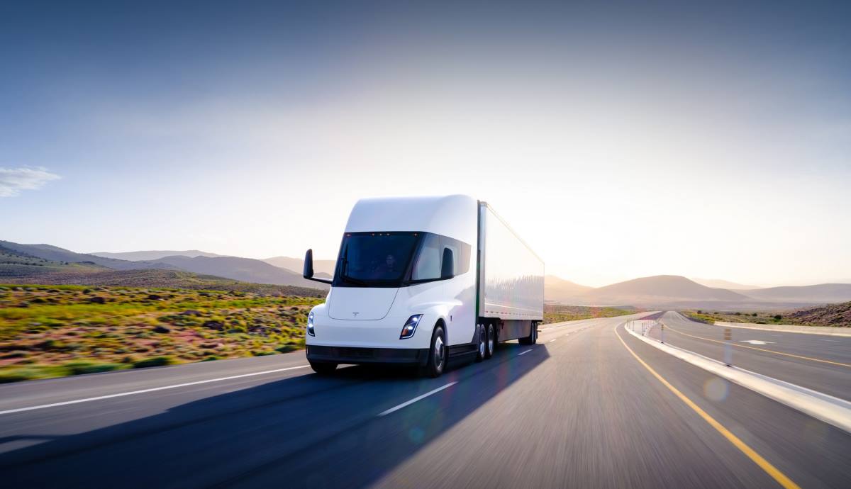 Tesla Semi 1