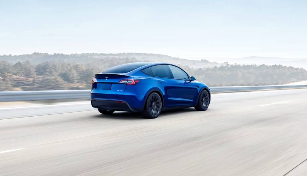 tesla model y 7 1 1000x575