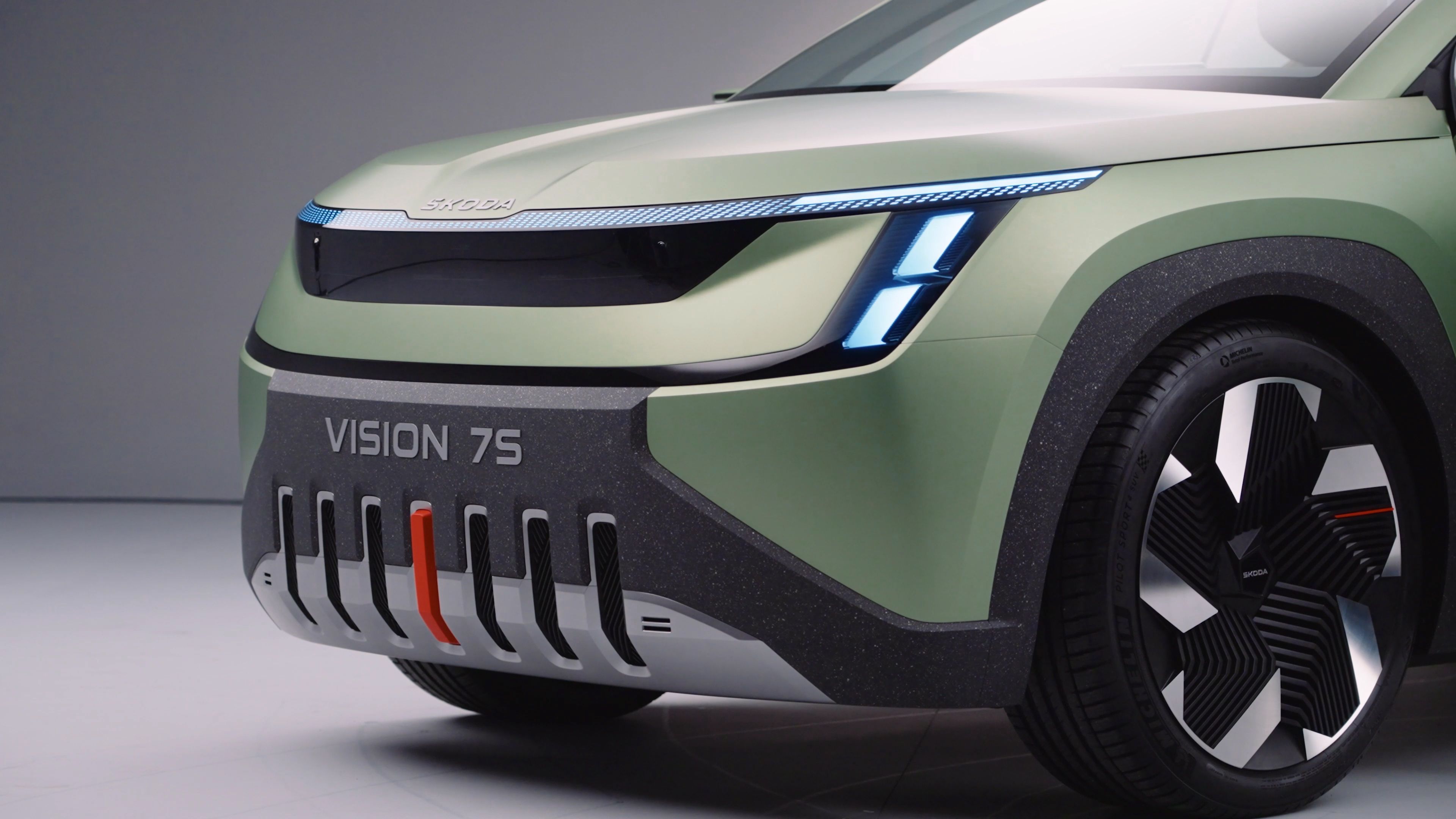 Skoda Vision 7S