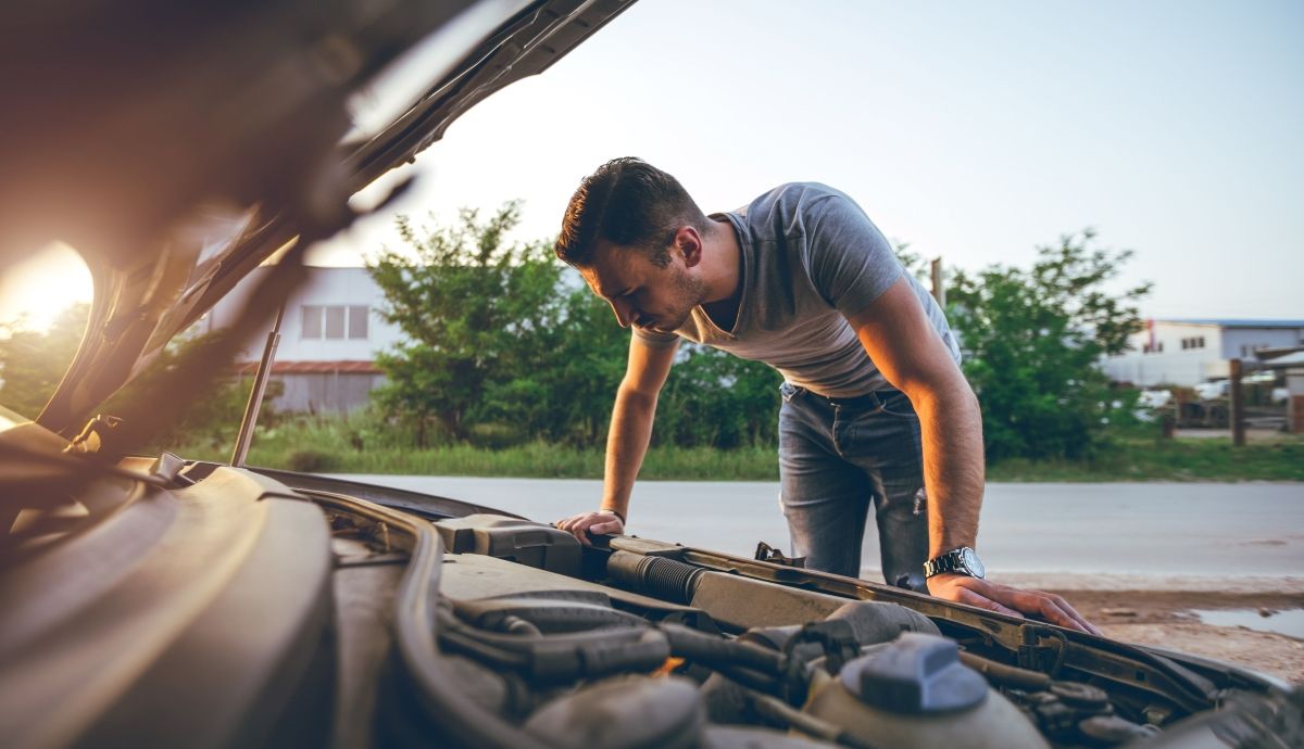 Ya has vuelto de vacaciones, Qué tienes que revisar en el coche tras el verano para evitar averías