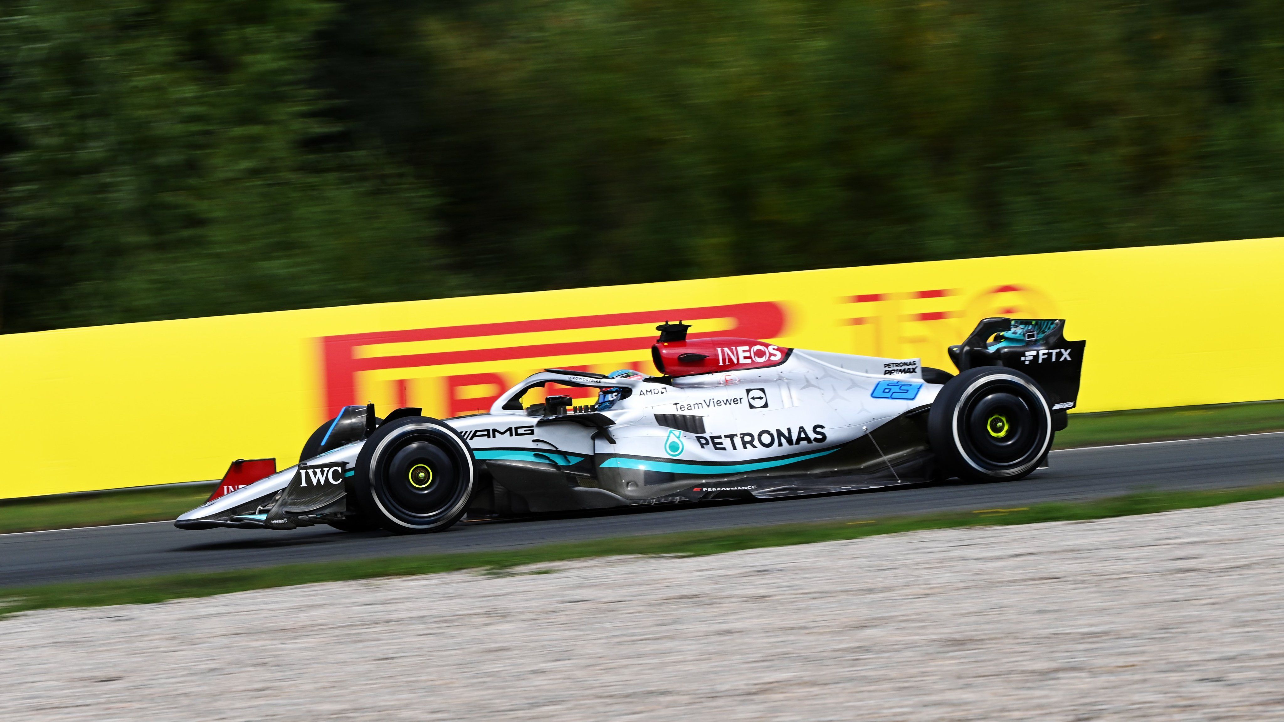 George Russell (Mercedes) fue el piloto más rápido en la FP1