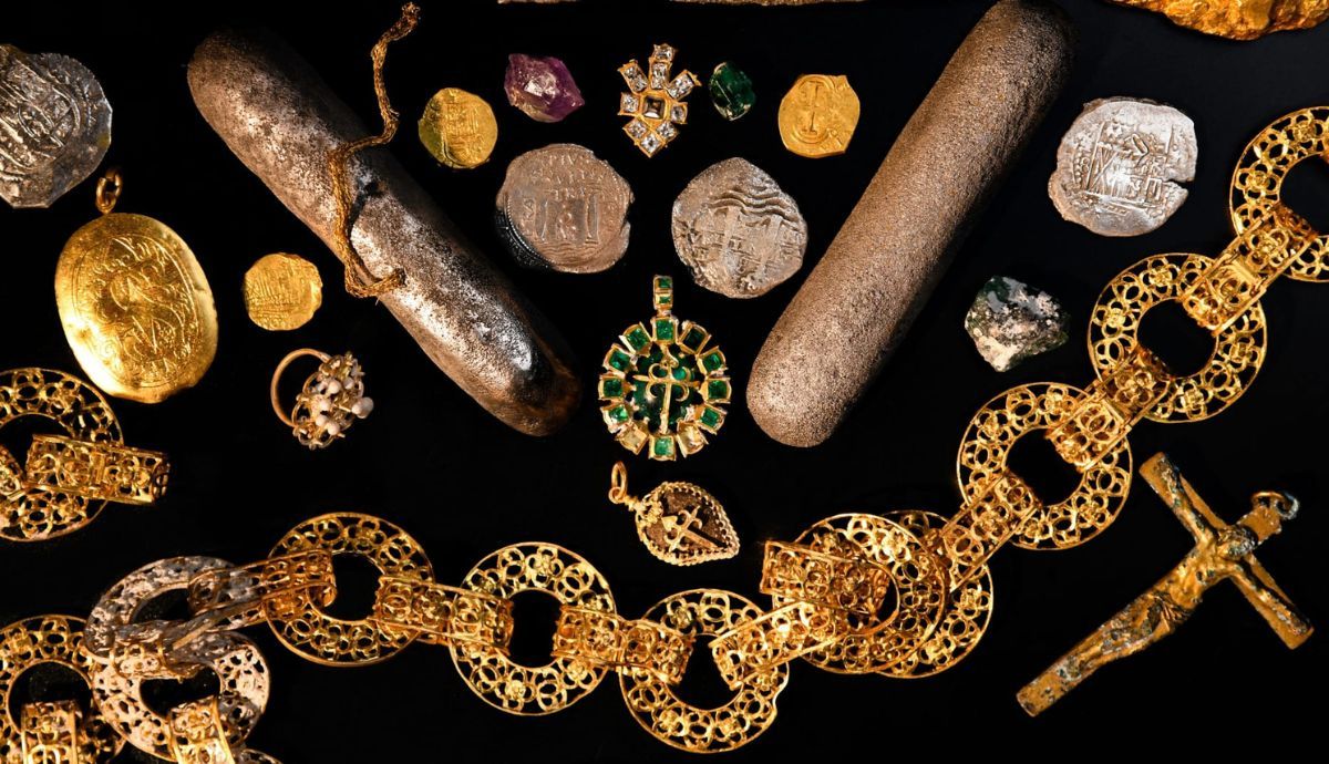 Parte de los tesoros del barco español Nuestra Señora de los Milagros.