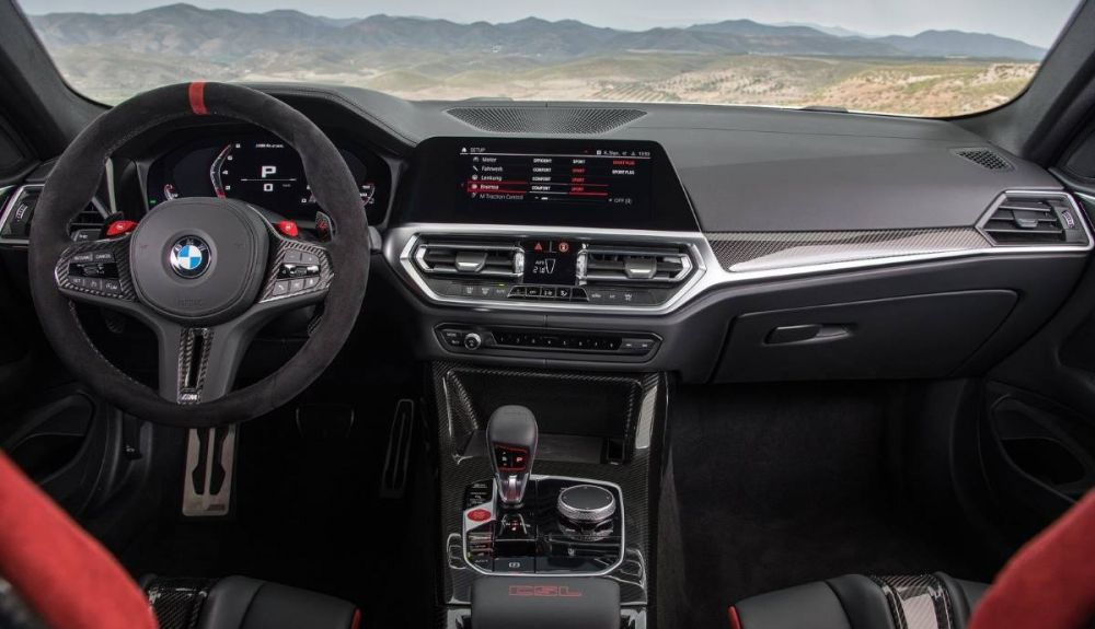El interior del BMW M4 CSL El interior del BMW M4 CSL