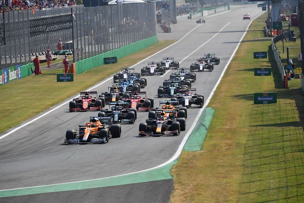 Salida del GP de Italia de 2021 en el circuito de Monza