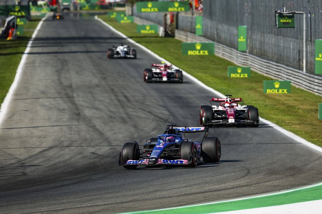 Fernando Alonso (Alpine) en la carrera de Monza