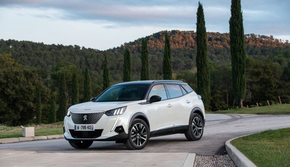 peugeot e 2008 2022 1 1 1000x575