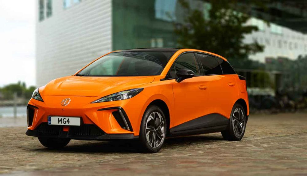 MG4: probamos el coche eléctrico que quiere revolucionar el mercado, a precio de utilitario diésel MG4: probamos el coche eléctrico que quiere revolucionar el mercado, a precio de utilitario diésel
