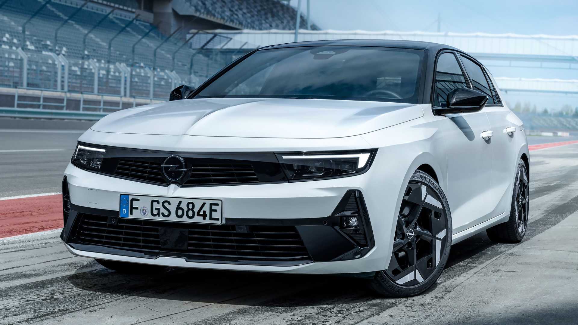 Opel Astra GSe 2023