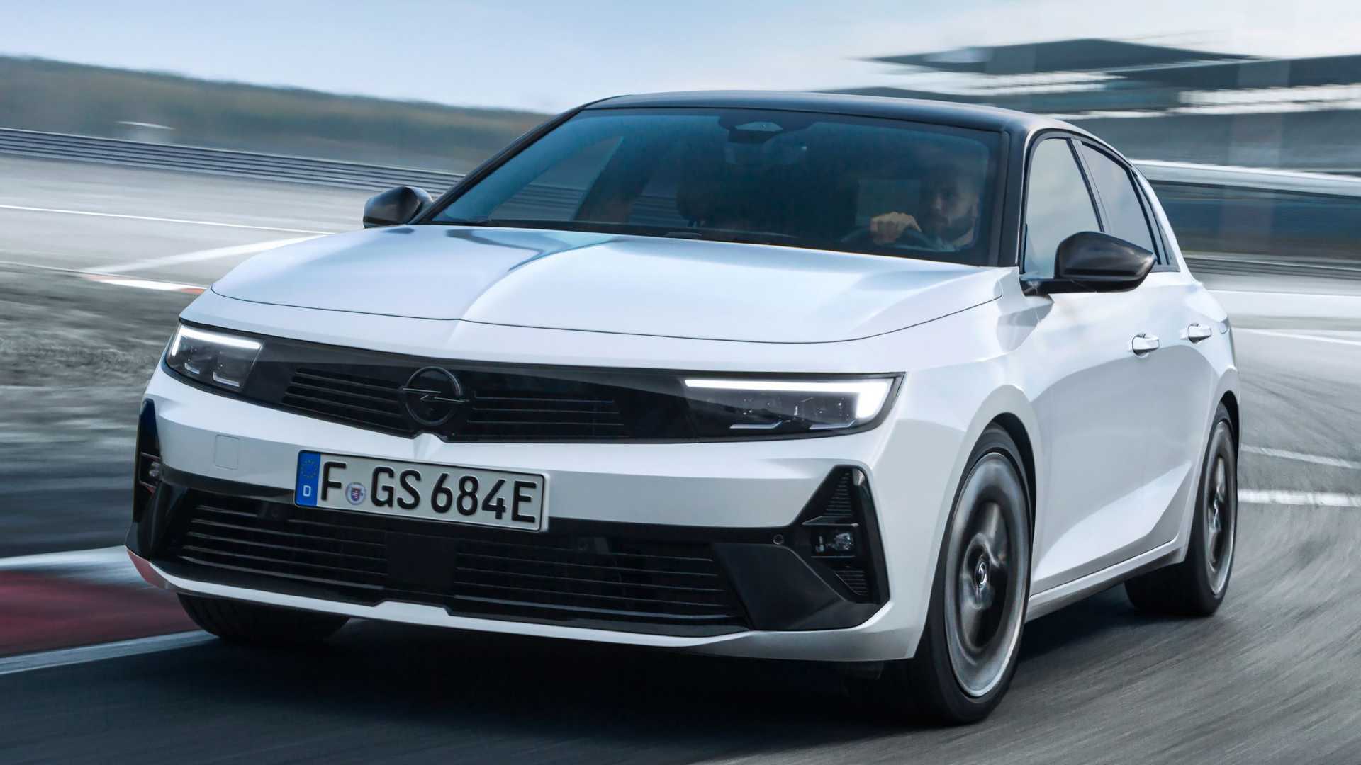 Opel Astra GSe 2023