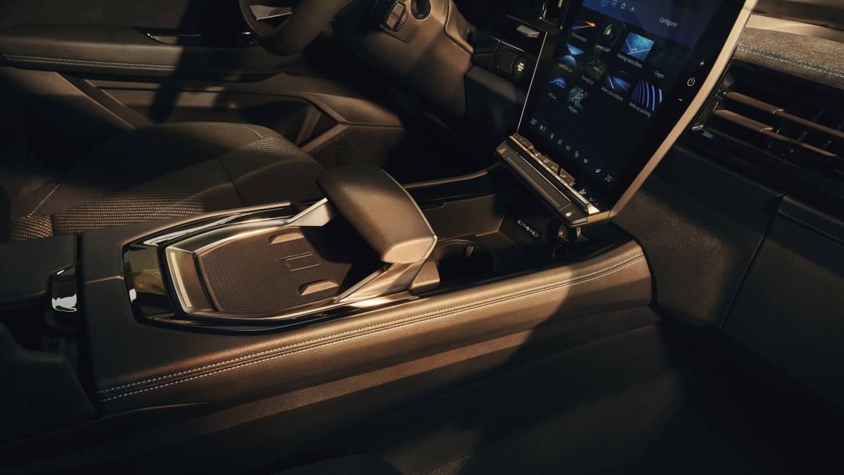 2022   Story Renault   The All new Renault Austral the sound of quality