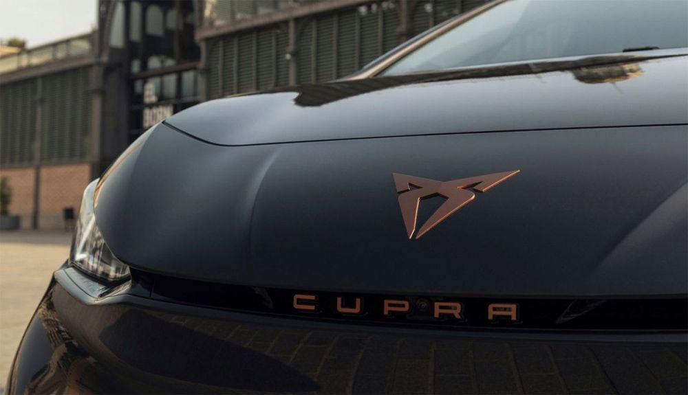El Cupra Born es el primer modelo cien por cien eléctrico de la marca española; le seguirán el Tavascan y el UrbanRebel en los próximos años.