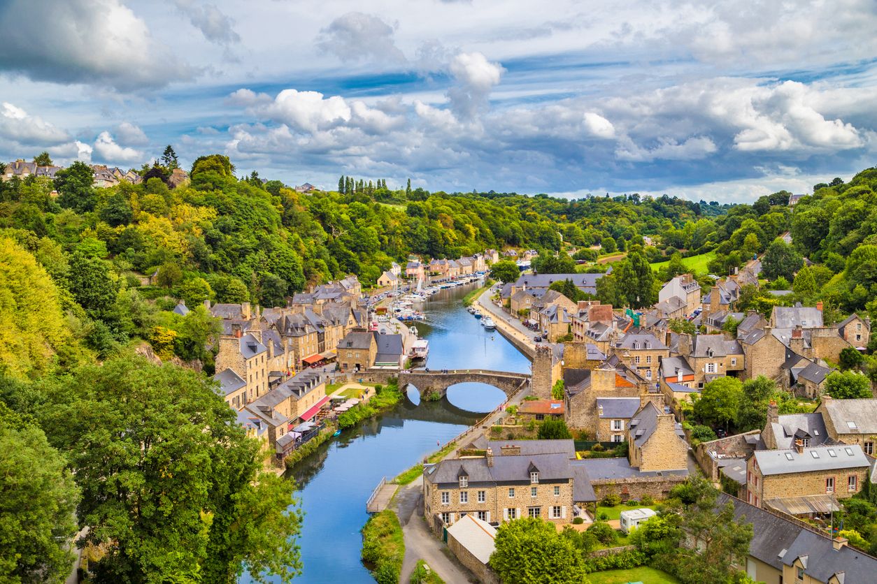 Dinán es uno de los pueblos más bellos de la Bretaña francesa.