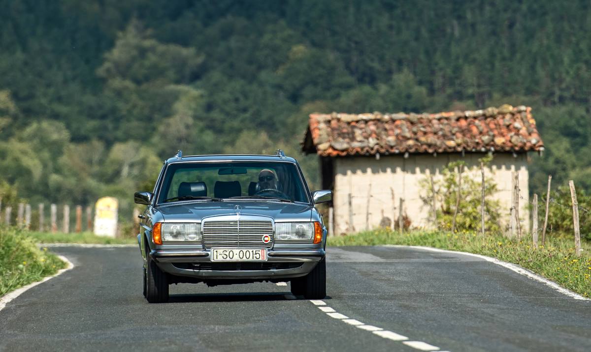 Mercedes 300 TD 01