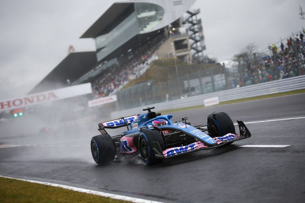 Fernando Alonso (Alpine) satisfecho con la primera jornada en Suzuka