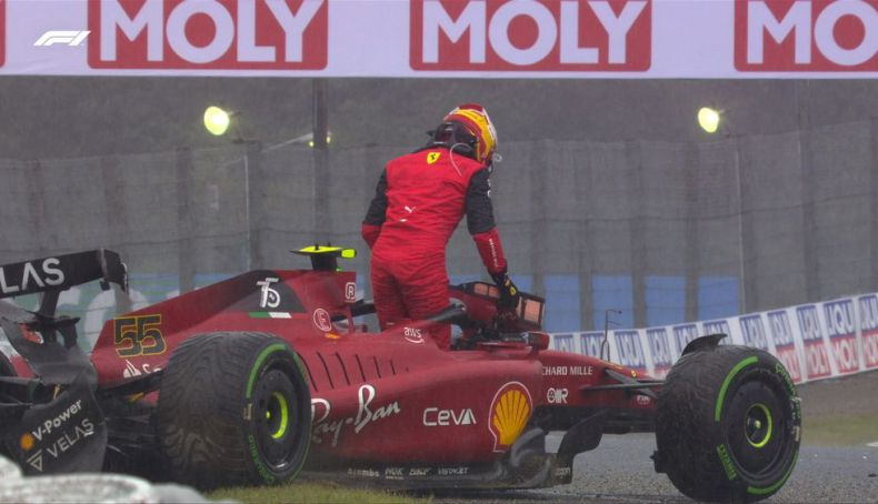 1 Carlos Sainz (Ferrari) abandonó en la primera vuelta 1 Carlos Sainz (Ferrari) abandonó en la primera vuelta