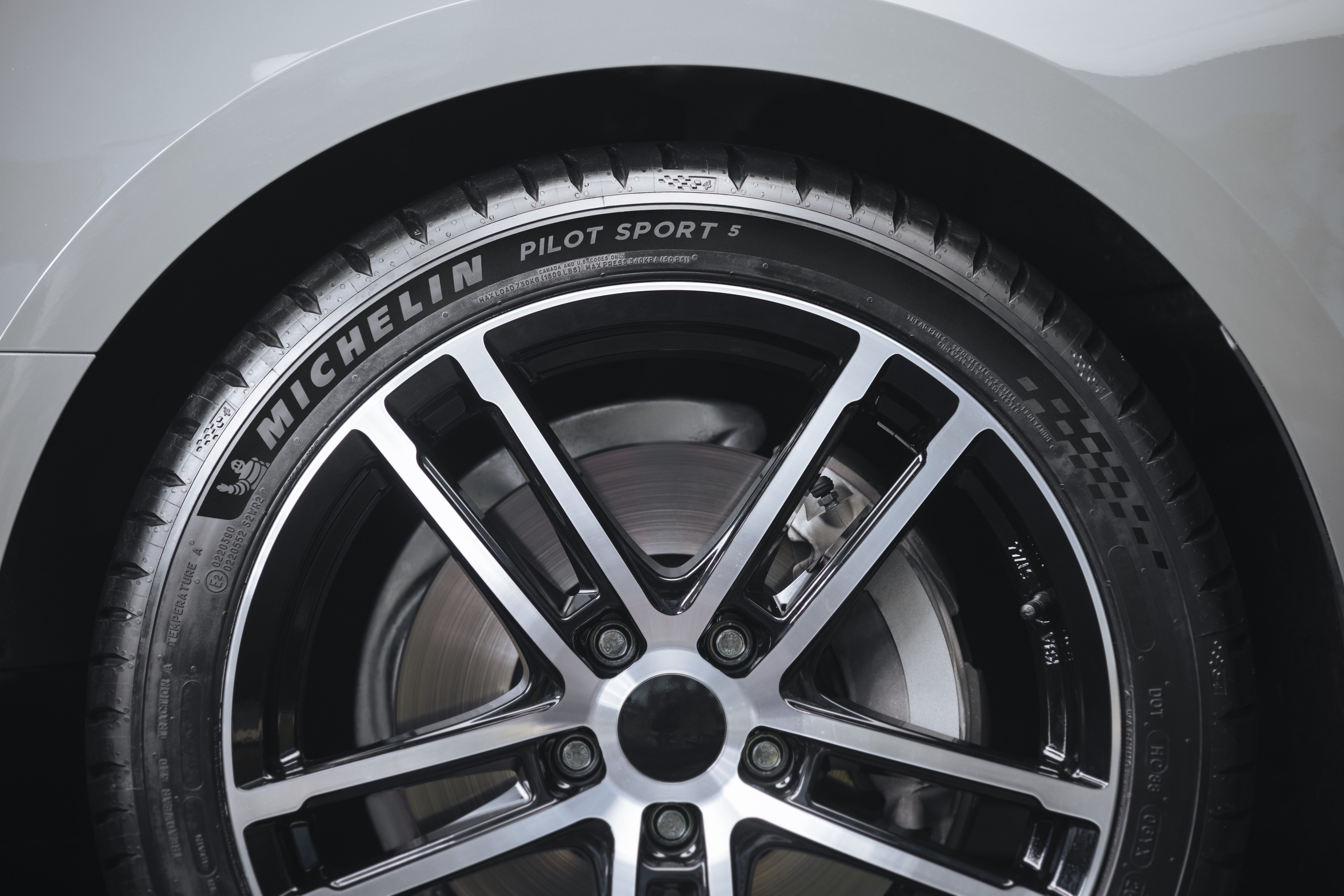 MICHELIN Pilot Sport 5