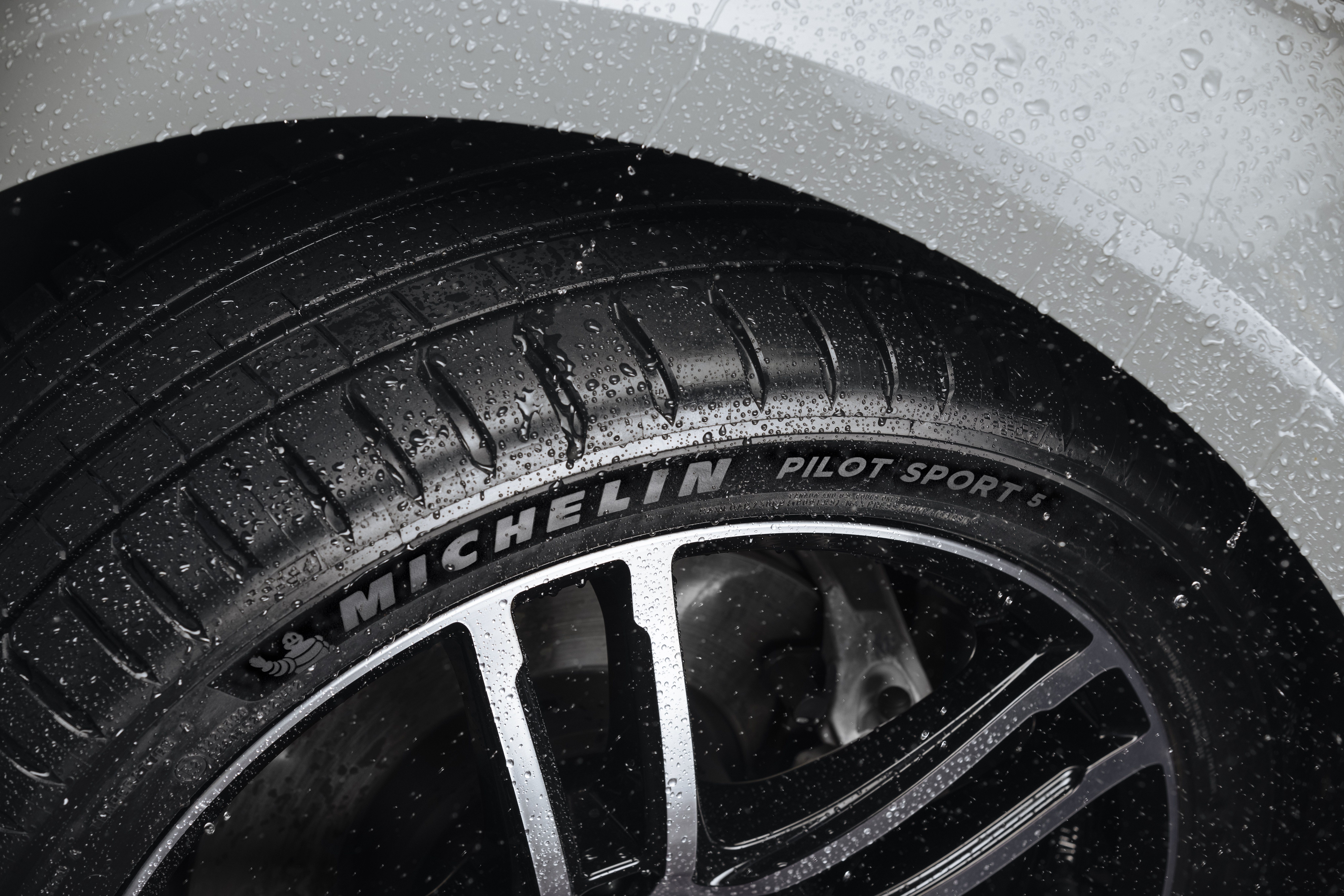 MICHELIN Pilot Sport 5
