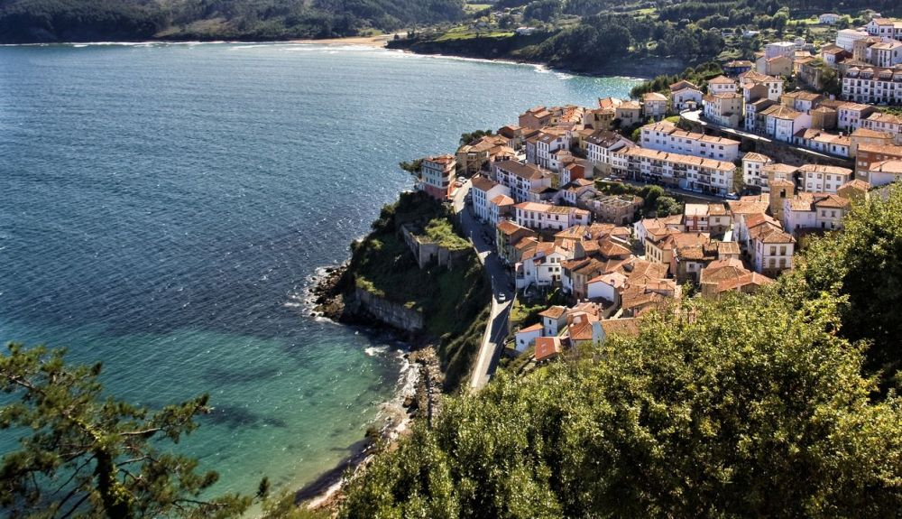 Lastres es un pueblo para perderse por sus calles. Lastres es un pueblo para perderse por sus calles.