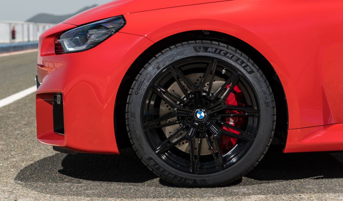 BMW M2 2023 2