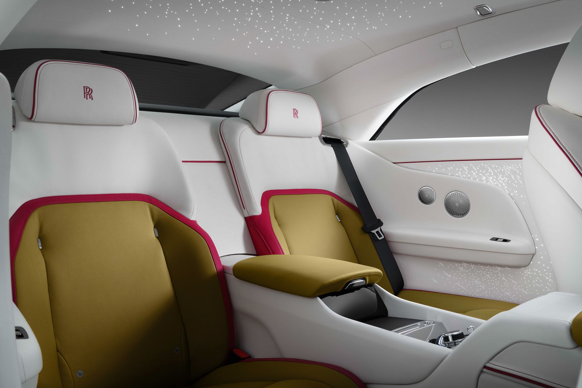 Rolls Royce Spectre interior (7)